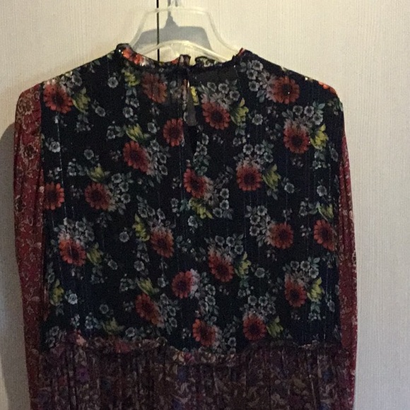NWT ZARA Woman Boho dress with metallic thread detail and Pom Pom hem - Picture 4 of 9